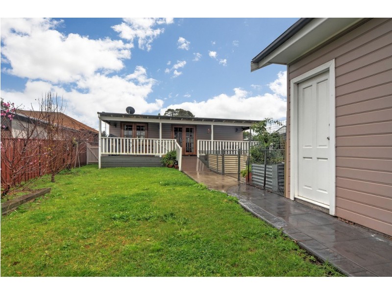 91 Wentworth Street, Oak Flats NSW 2529