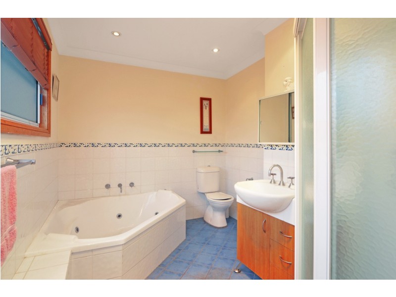 91 Wentworth Street, Oak Flats NSW 2529