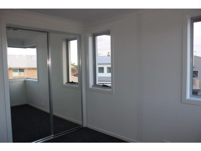 19a Lord Howe Avenue, Shell Cove NSW 2529