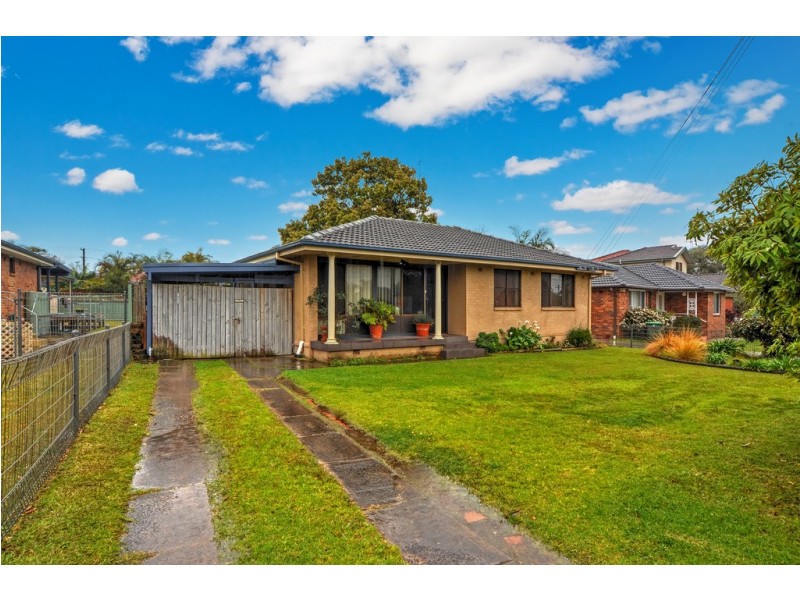 91 Bradman Avenue, Warilla NSW 2528