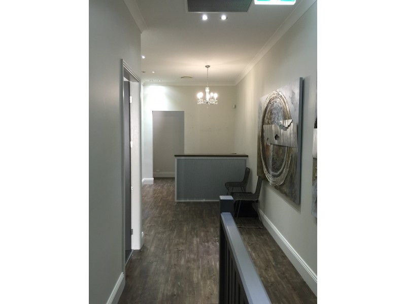 Level 1/261 Crown Street, Wollongong NSW 2500