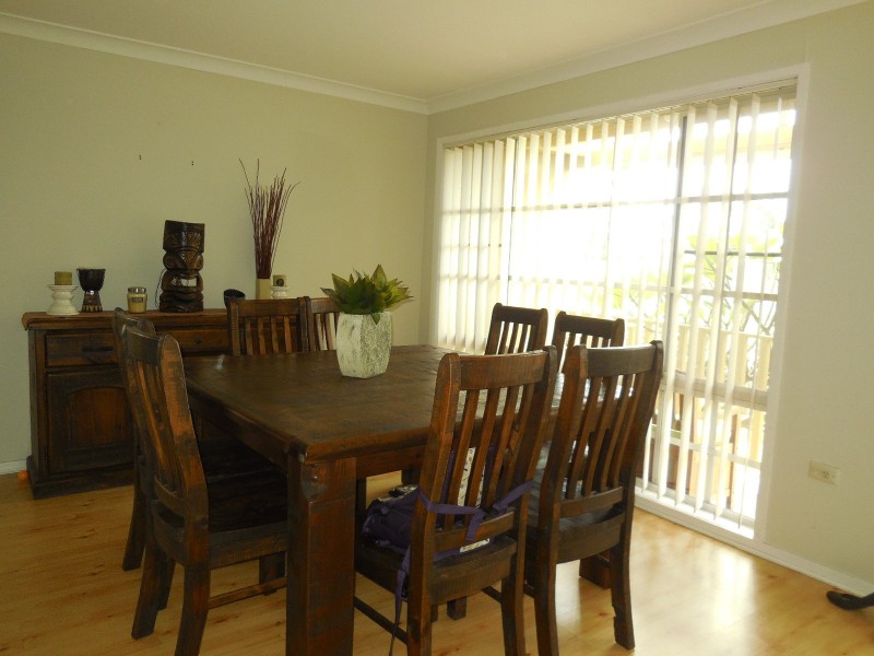 53 Messenger Road, Barrack Heights NSW 2528