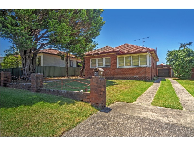 21 Braeside Avenue, Keiraville NSW 2500