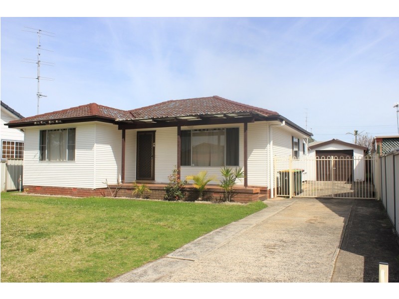 20 Edward Street, Barrack Heights NSW 2528