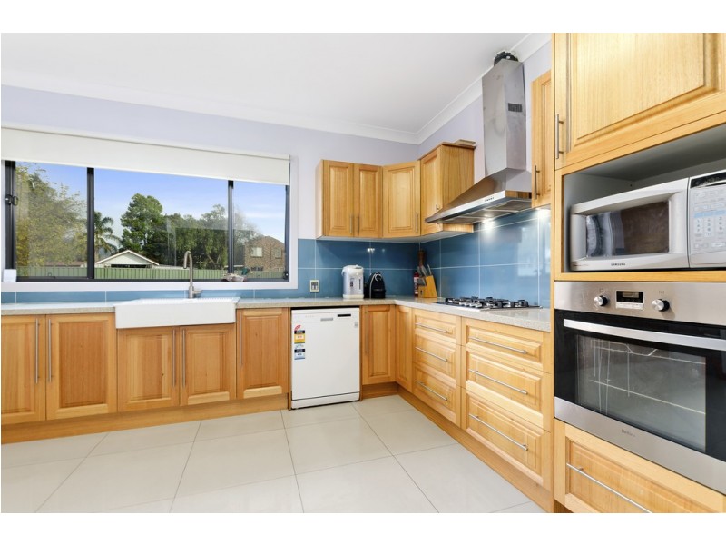 43 Tripoli Way, Albion Park NSW 2527