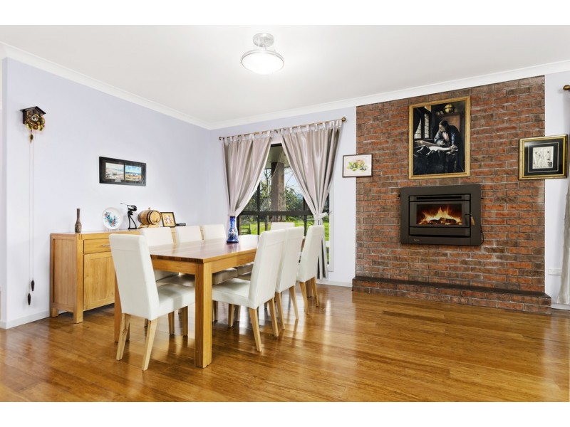 43 Tripoli Way, Albion Park NSW 2527