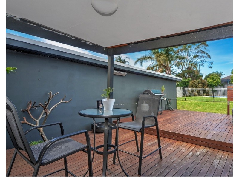 55 Addison Avenue, Lake Illawarra NSW 2528