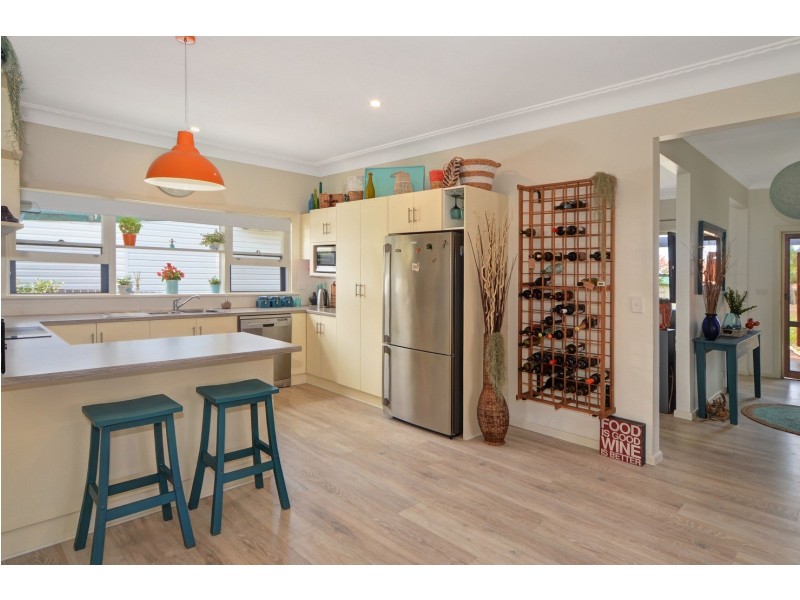 54 Edward Street, Barrack Heights NSW 2528