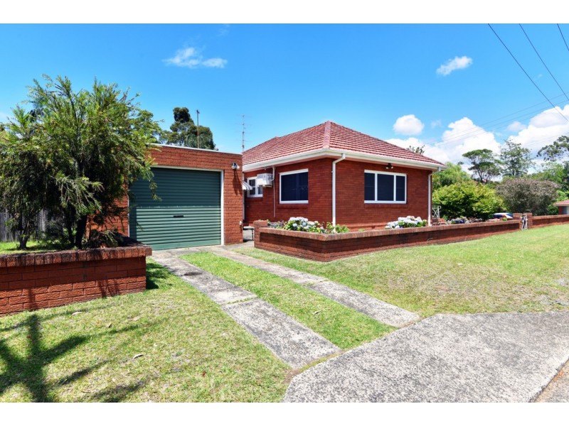 111 Robsons Road, West Wollongong NSW 2500