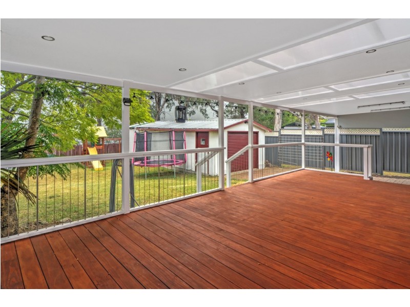 22 Roberts Avenue, Barrack Heights NSW 2528
