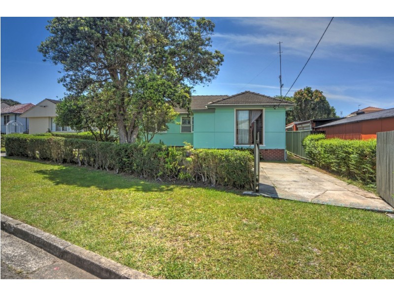 29 Toshack Street, Warilla NSW 2528