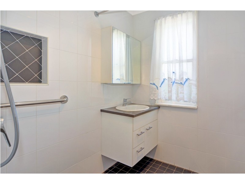 29 Toshack Street, Warilla NSW 2528