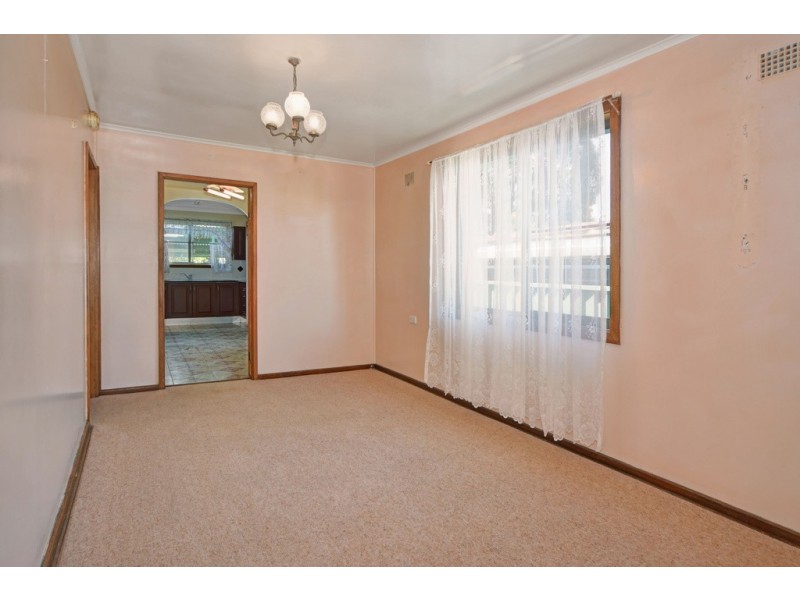 29 Toshack Street, Warilla NSW 2528