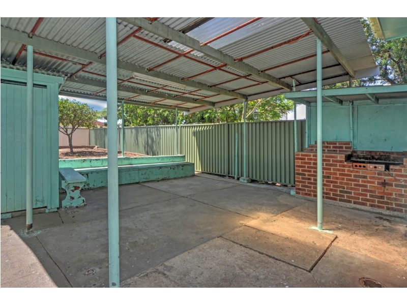 29 Toshack Street, Warilla NSW 2528