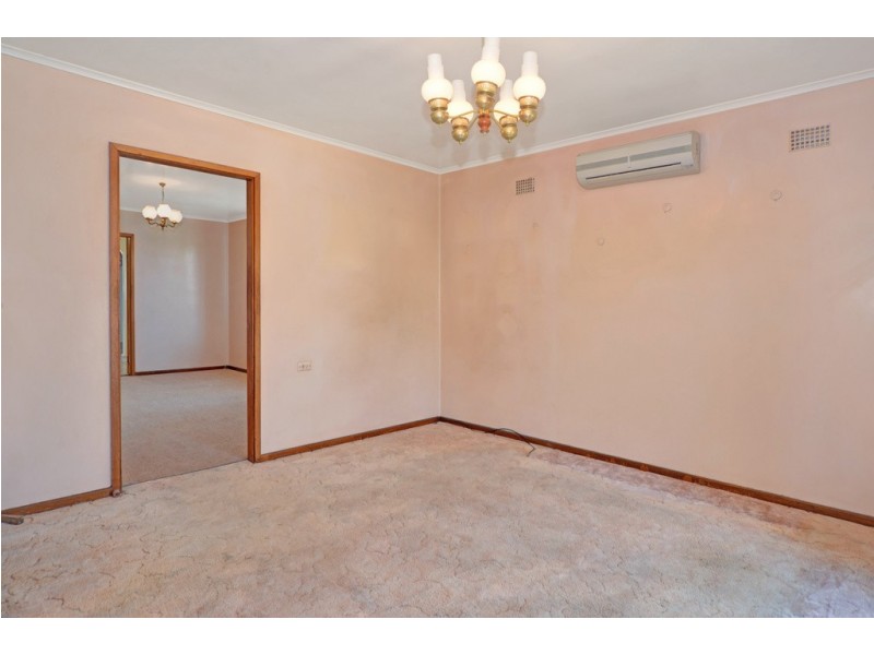 29 Toshack Street, Warilla NSW 2528