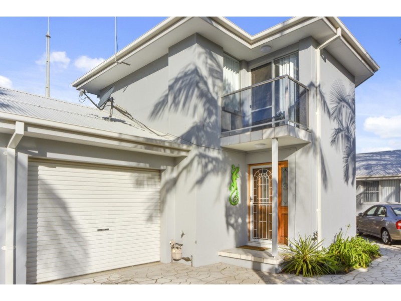 2/39 Terry Avenue, Warilla NSW 2528