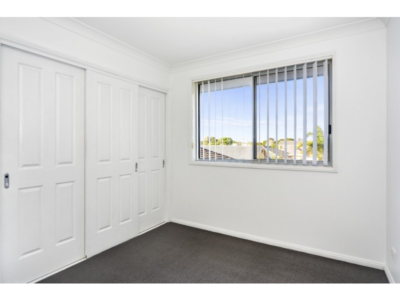 2/39 Terry Avenue, Warilla NSW 2528
