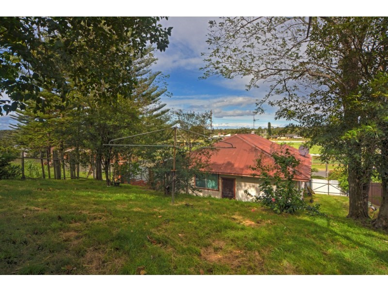 27 Fairymeadow Parkway, Primbee NSW 2502