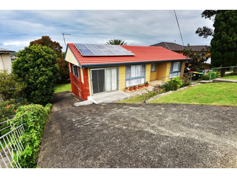 31 Matthews Drive, Mount Warrigal NSW 2528