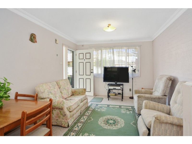 4/88 Kurrajong Street, Windang NSW 2528