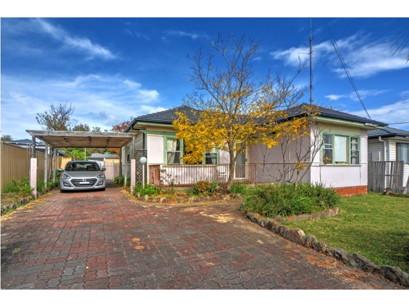 93 Addison Avenue, Lake Illawarra NSW 2528