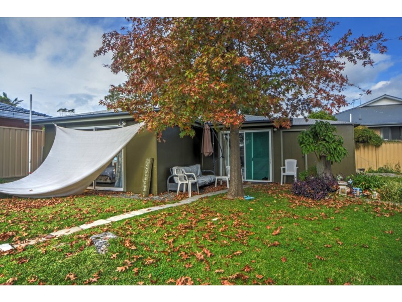 93 Addison Avenue, Lake Illawarra NSW 2528