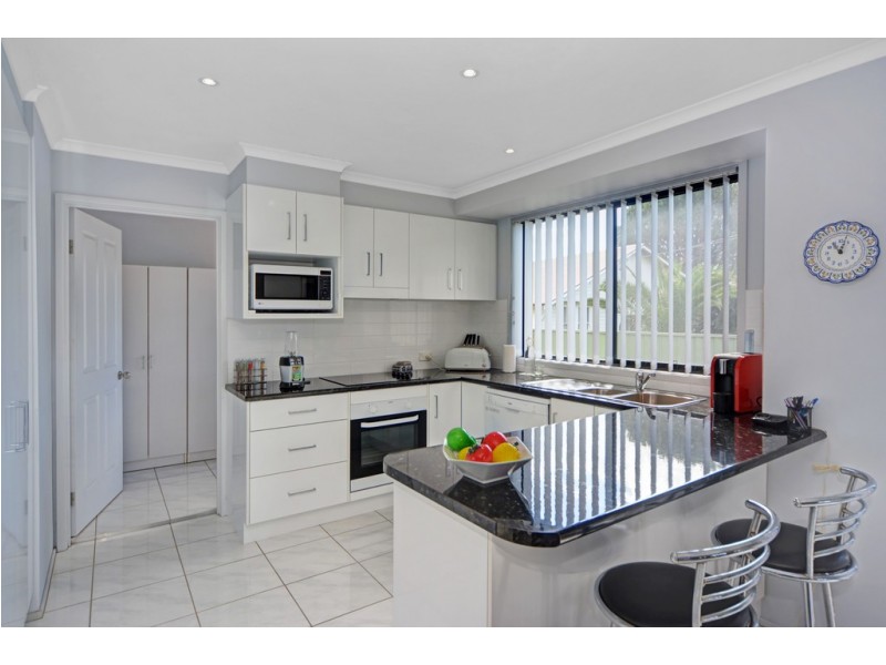 1/7 Taylor Road, Albion Park NSW 2527