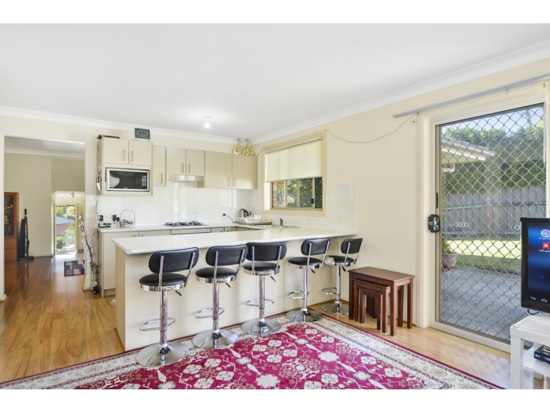 16 Illowra Parkway, Primbee NSW 2502