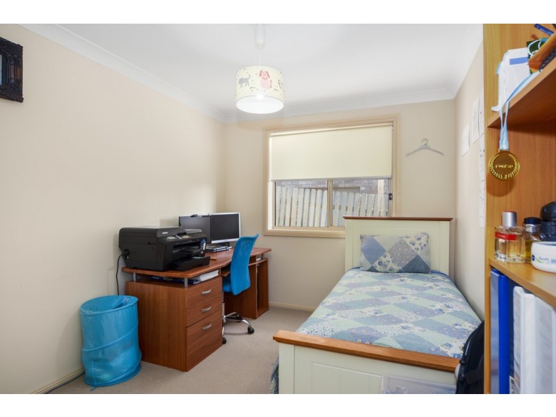 16 Illowra Parkway, Primbee NSW 2502