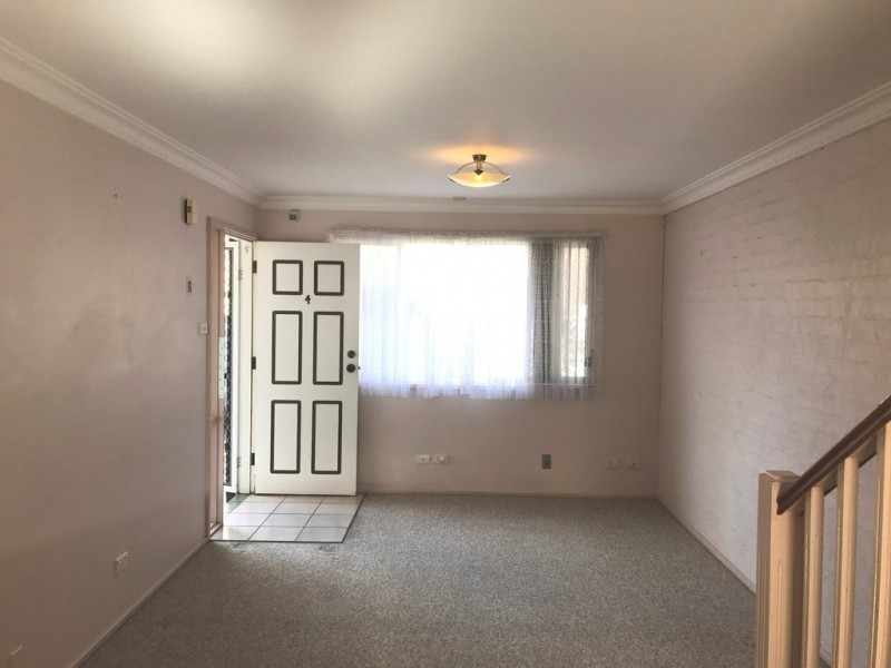 4/88 Kurrajong Street, Windang NSW 2528