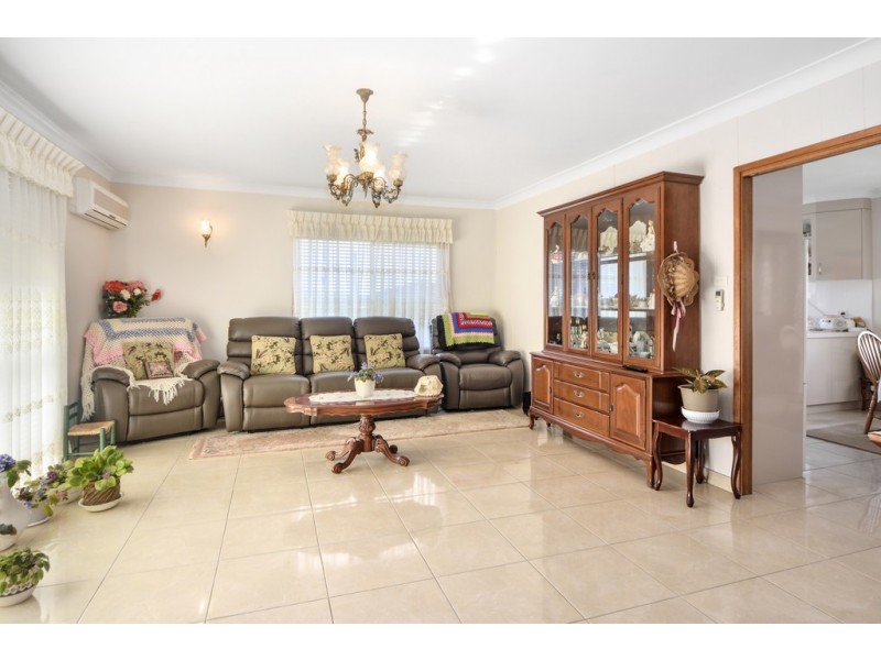 50 Walang Avenue, Figtree NSW 2525