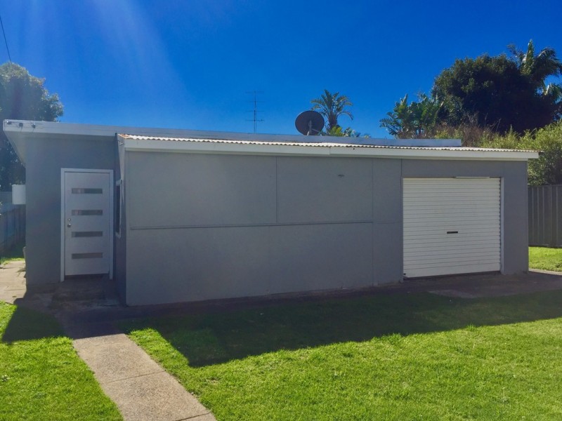 178 Pur Pur Avenue, Lake Illawarra NSW 2528