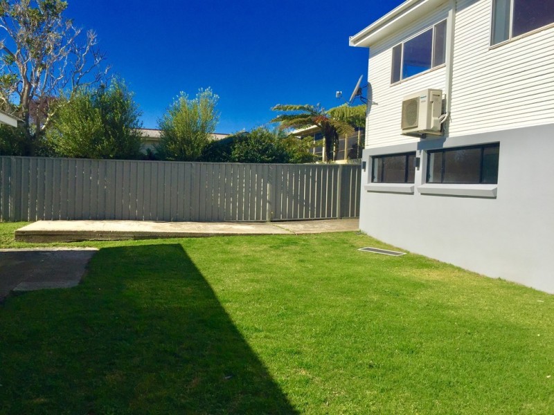 178 Pur Pur Avenue, Lake Illawarra NSW 2528