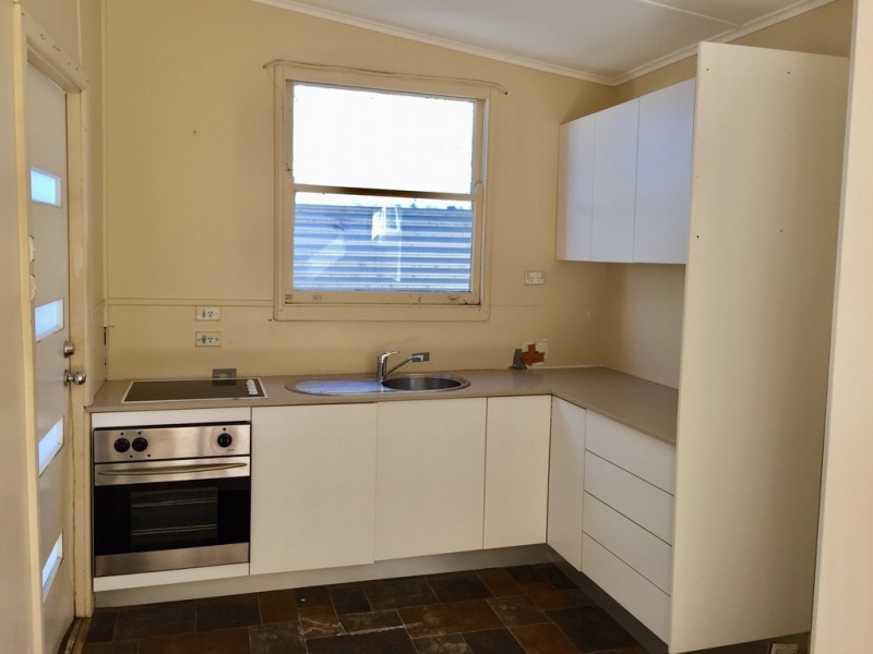 178 Pur Pur Avenue, Lake Illawarra NSW 2528