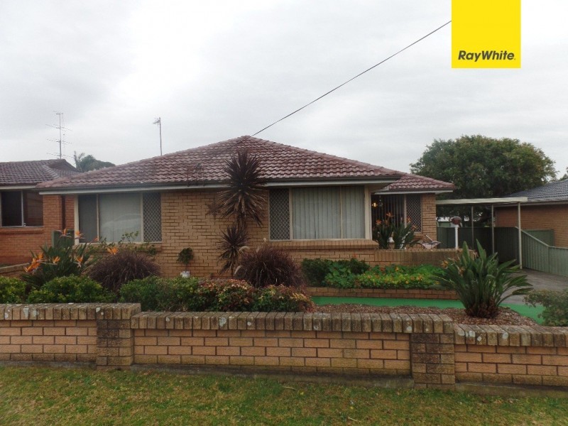 14 Bourke Avenue, Barrack Heights NSW 2528