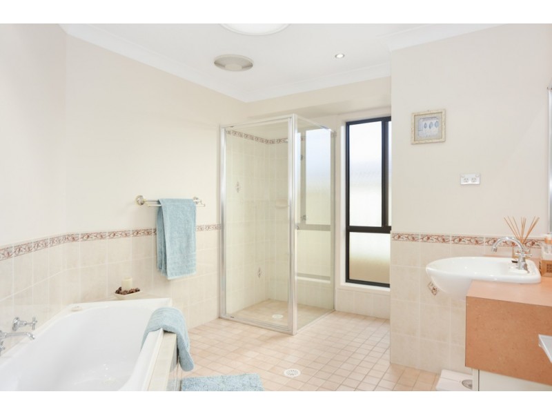 11 Monkhouse Parade, Shell Cove NSW 2529