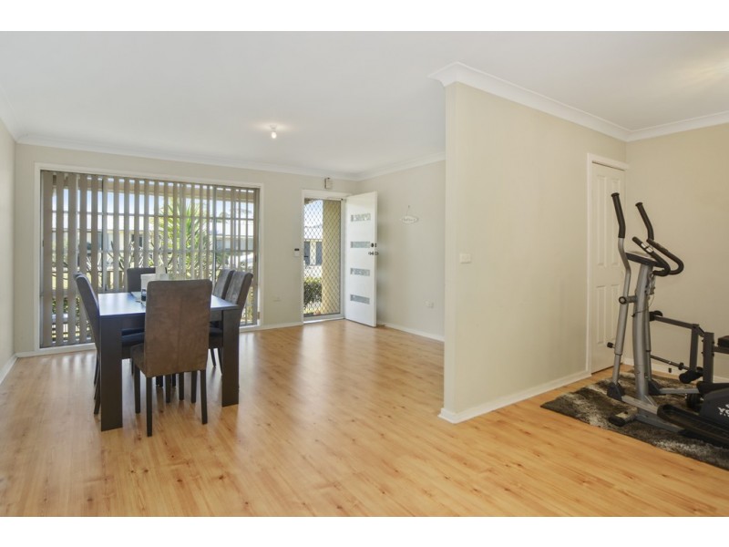 53 Messenger Road, Barrack Heights NSW 2528