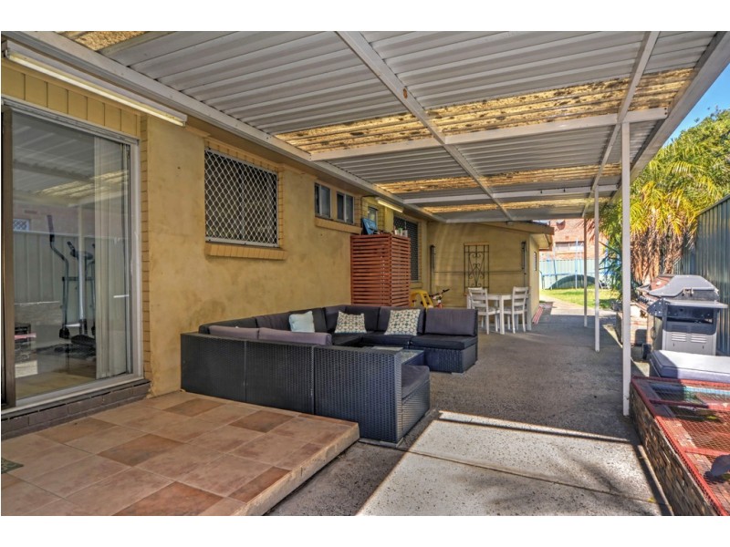 53 Messenger Road, Barrack Heights NSW 2528