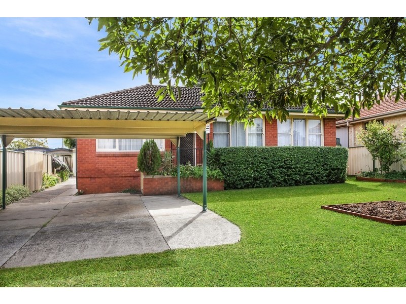 72 Kingston Street, Oak Flats NSW 2529