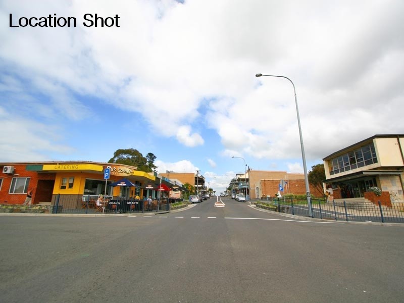Shop 1/28 Addison St, Shellharbour NSW 2529