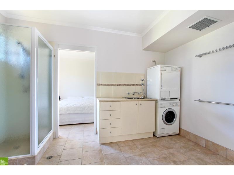 26 Osborne Parade, Warilla NSW 2528