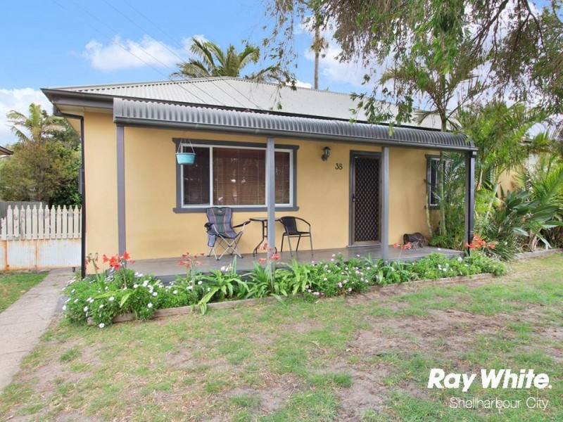 38 Woodford Avenue, Warilla NSW 2528