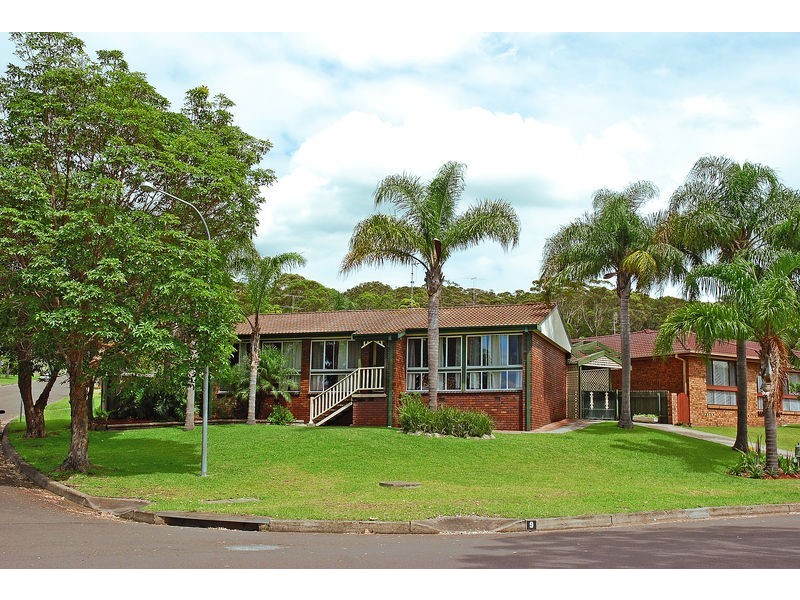 9 Woodlands Drive, Barrack Heights NSW 2528