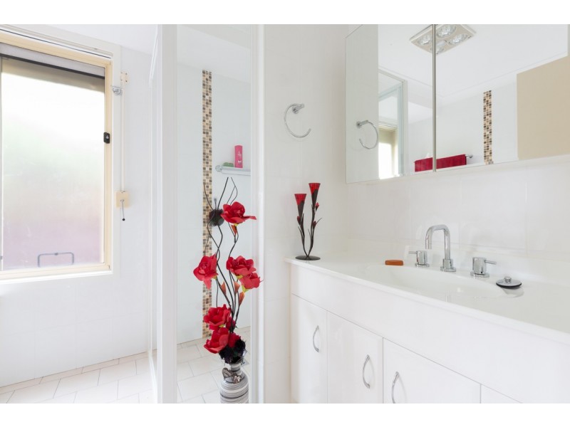 3 Tuross Street, Albion Park NSW 2527