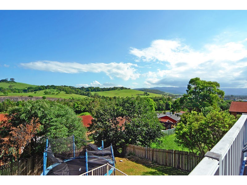 9 Conway Crescent, Blackbutt NSW 2529