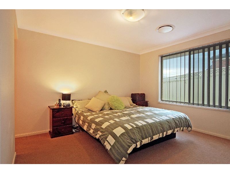 12 Pickersgill Way, Shell Cove NSW 2529
