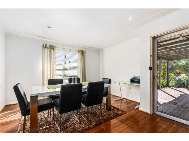 7 Barnes Street, Warilla NSW 2528