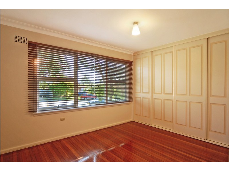 14 Eleanor Avenue, Oak Flats NSW 2529