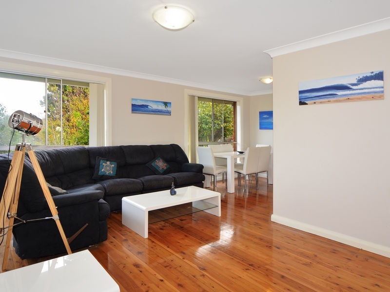 21 Hayes Avenue, Mount Warrigal NSW 2528