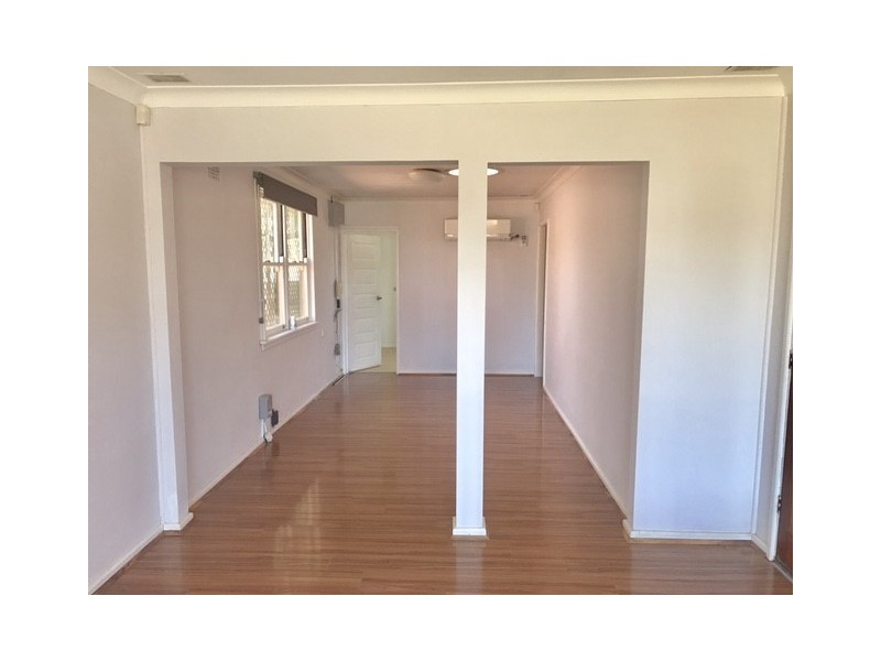 32 Lake Entrance Road, Warilla NSW 2528